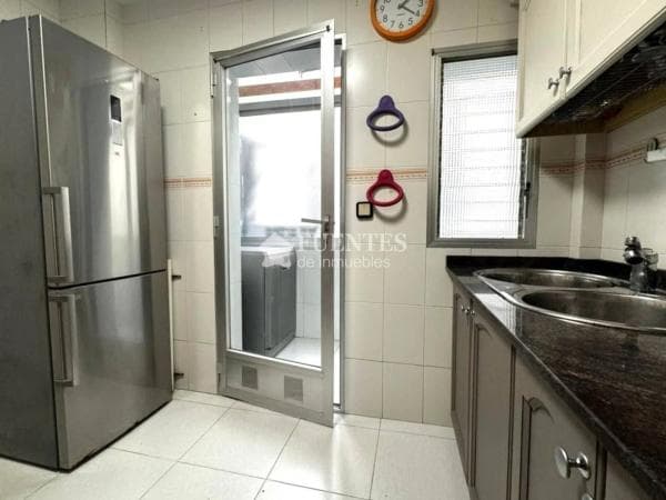 Piso en venta en Barrio Plà del Bon Repòs-La Goteta, Alicante / Alacant
thumbnail 2