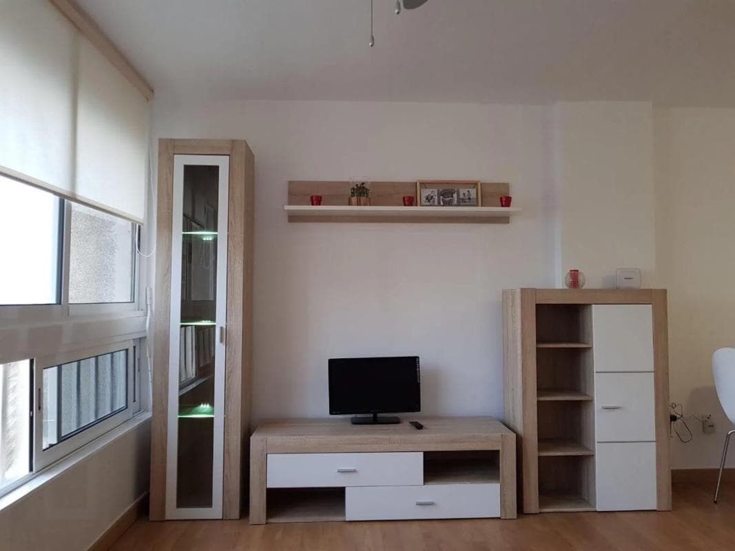 Venta de piso en Avenida de Villajoyosa, Alicante / Alacant
photo 5