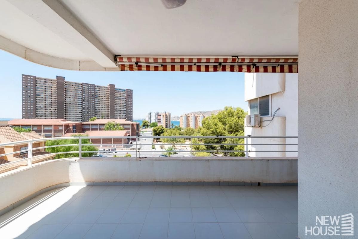 Venta de piso en Calle del Curricán, Alicante / Alacant
photo 4