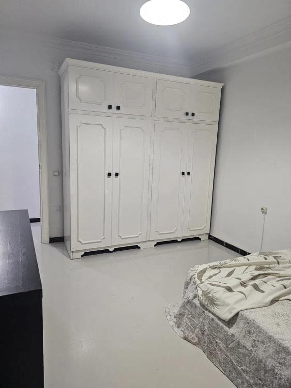 Venta de piso en Calle Pintor Cabrera, Alicante / Alacant
photo 4