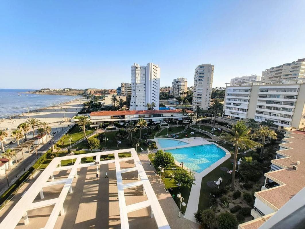 Venta de piso en Barrio Cabo de las Huertas, Alicante / Alacant
photo 2