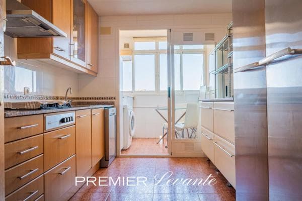 Piso en venta en Avenida Pintor Xavier Soler, 24, Alicante / Alacant
thumbnail 2