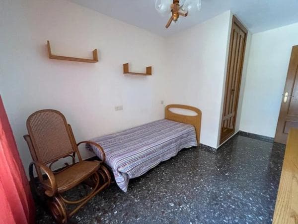 Piso en venta en Calle Pintor Cabrera, Alicante / Alacant
photo 1