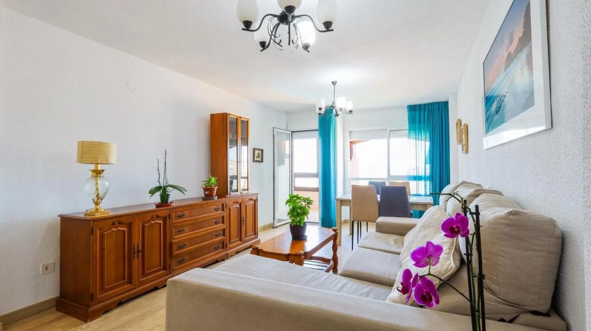 Venta de piso en Calle Trident, Alicante / Alacant
photo 2