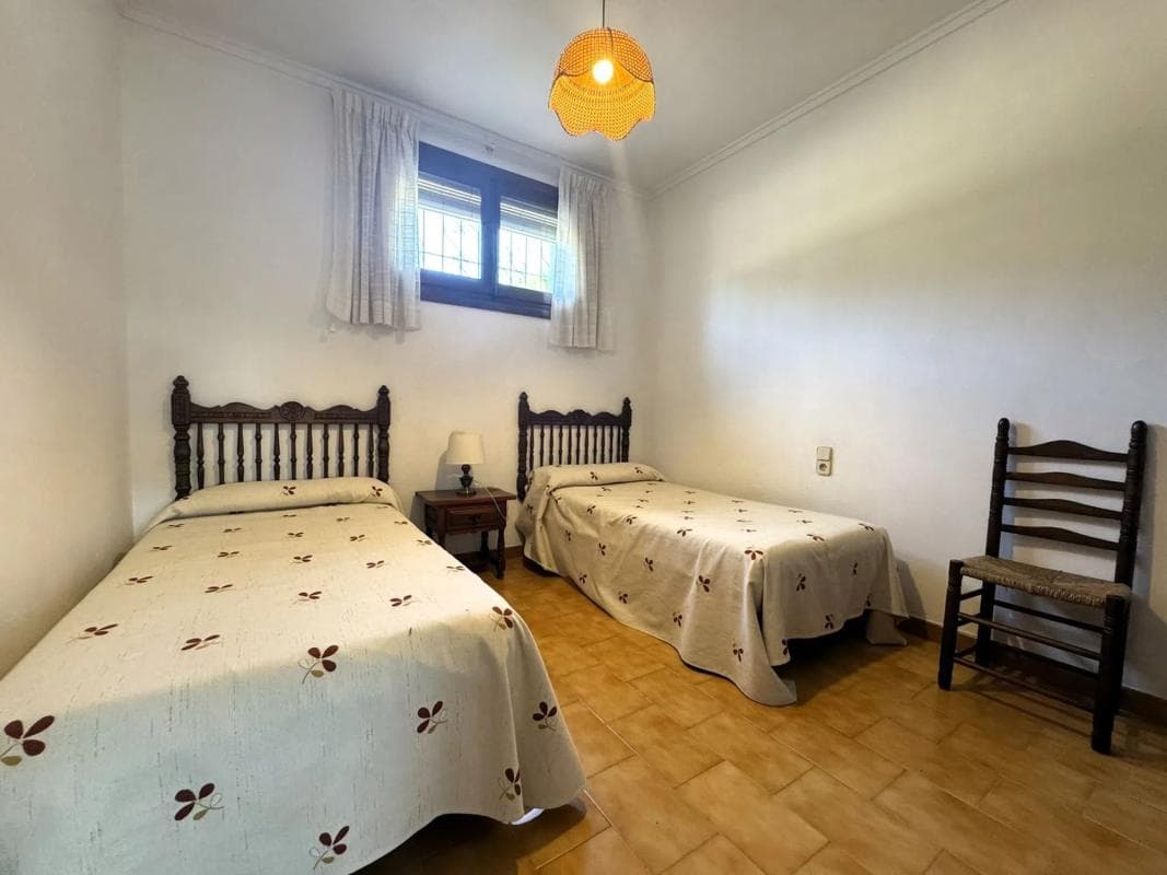 Propiedades en venta y alquiler en España photo 2