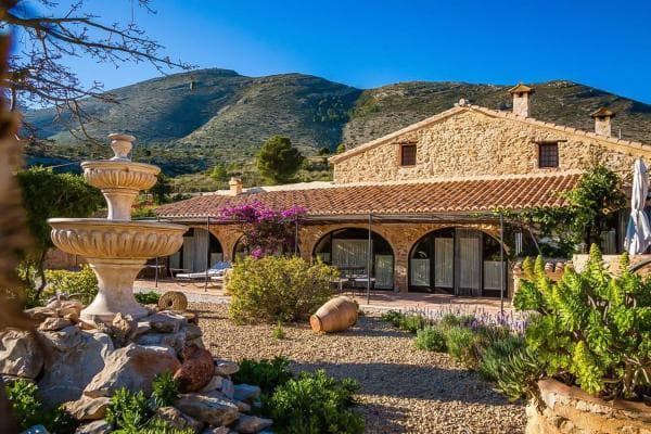 Chalet independiente en venta en Benissa pueblo, Benissa
thumbnail 2