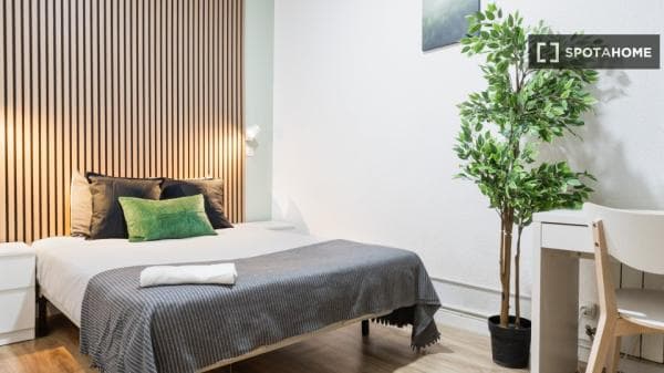 Apartment for rent in C. de Bravo Murillo , Madrid photo 1