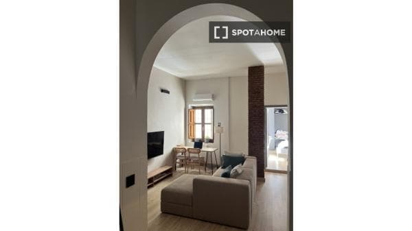 Apartment for rent in C. Carnero , Granada thumbnail 1