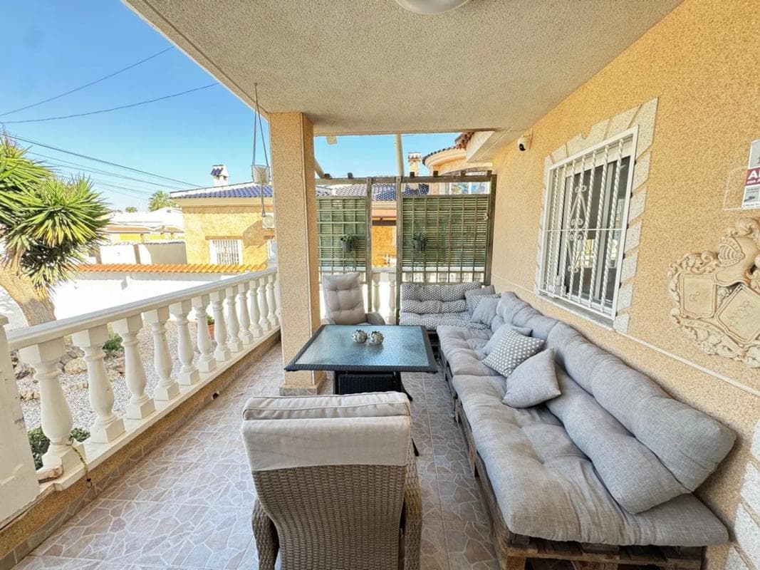 Venta de chalet independiente en Calle Murillo, Ciudad Quesada
photo 4