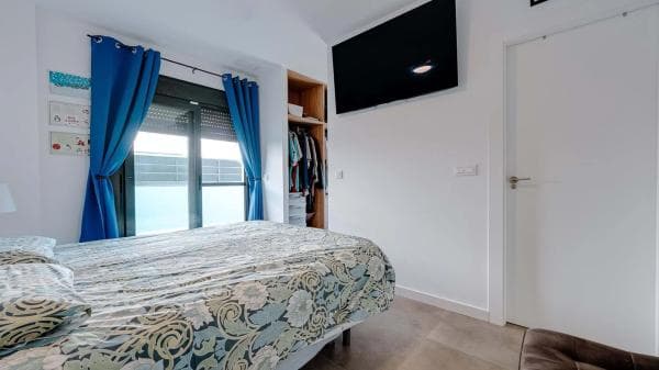 Chalet pareado photo 3