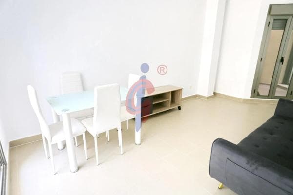 Piso en venta en Calle Blasco Ibáñez, 74, Guardamar del Segura
thumbnail 2