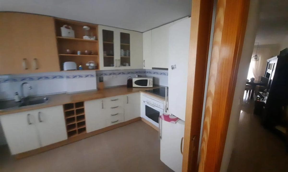 Venta de piso en Avenida del Puerto, 35, Guardamar del Segura
photo 3