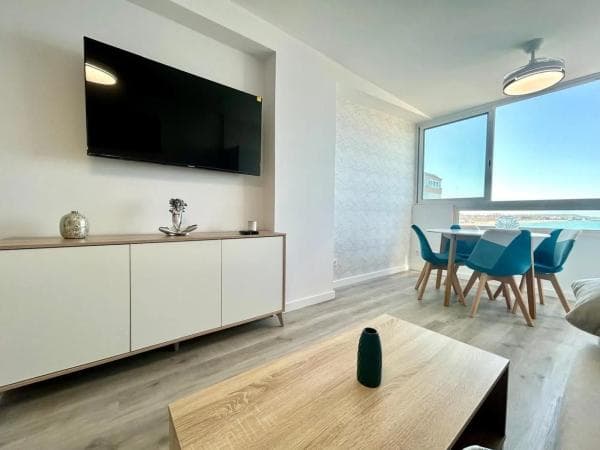 Piso en venta en Barrio Cabo Cervera, Torrevieja
thumbnail 1