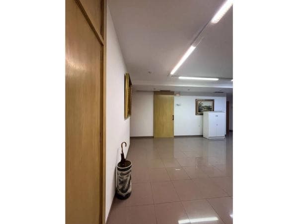 Piso en venta en Rambla de Méndez Núñez, Alicante / Alacant
photo 1