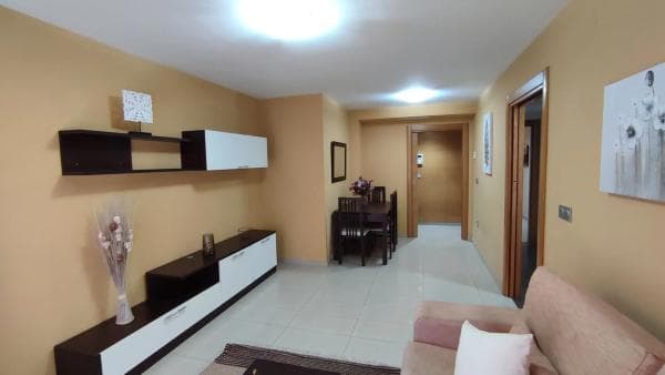 Piso en venta en Rambla Méndez Núñez, Alicante / Alacant
thumbnail 1