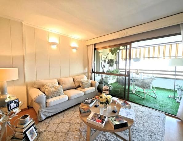 Piso en venta en Barrio Ensanche-Diputación, Alicante / Alacant
thumbnail 1