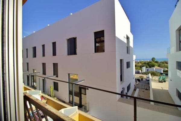 Chalet adosado photo 1