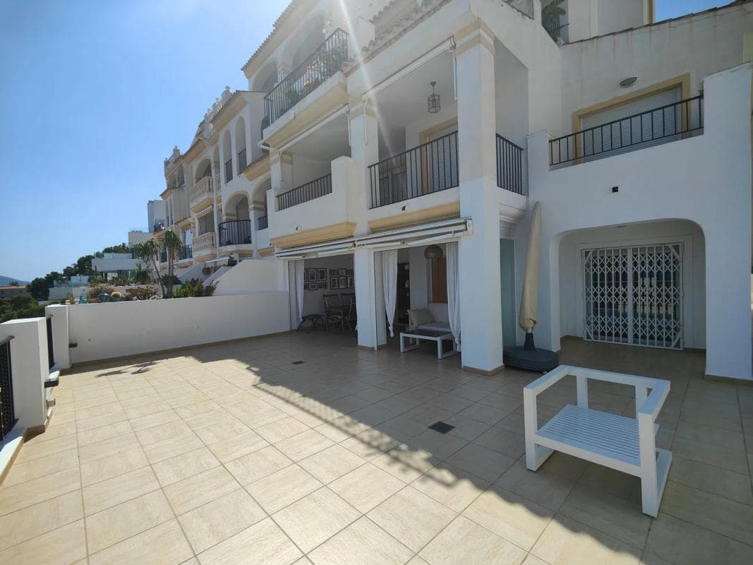 Sale of apartment in Calle Freu, Altea
photo 3