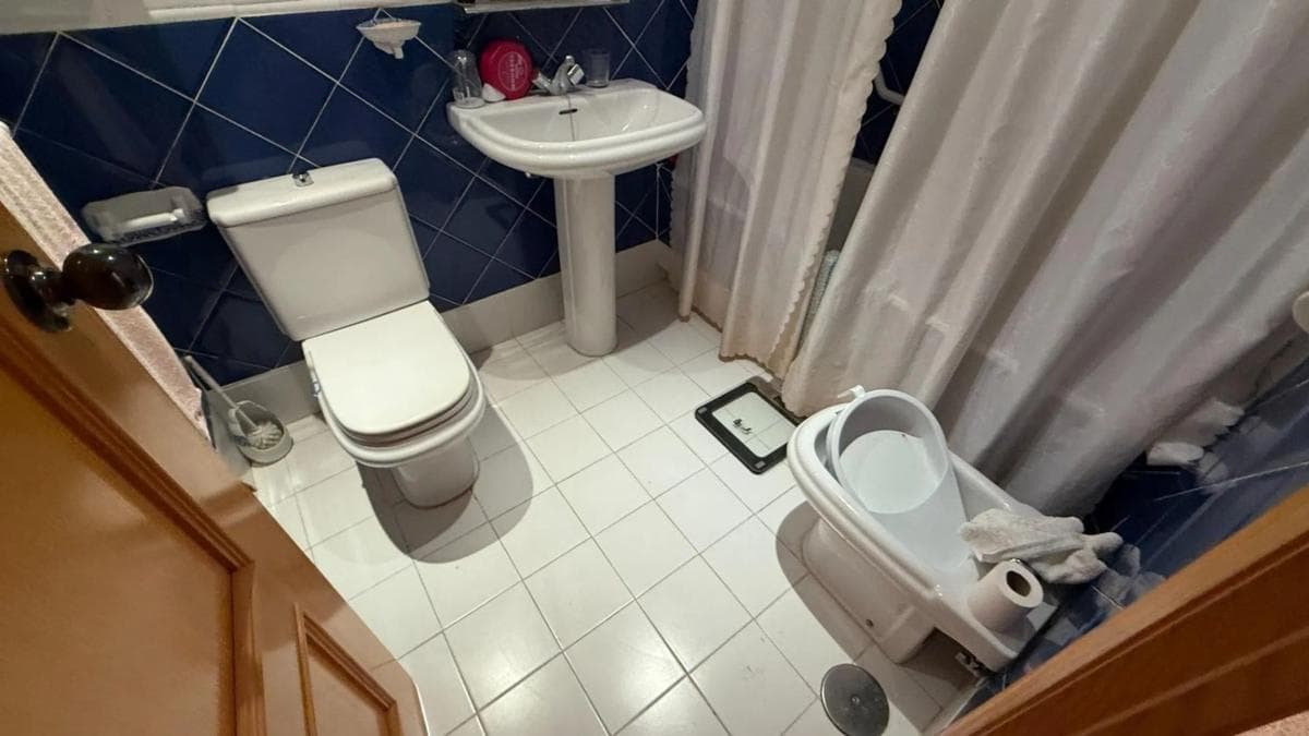 Sale of apartment in Calle de Xinorlet, El Campello
photo 3