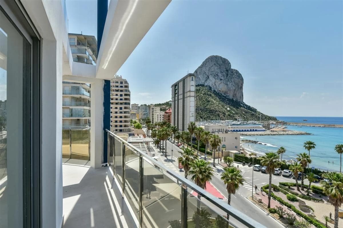 Sale of apartment in Playa Arenal-Bol, Calpe
photo 2