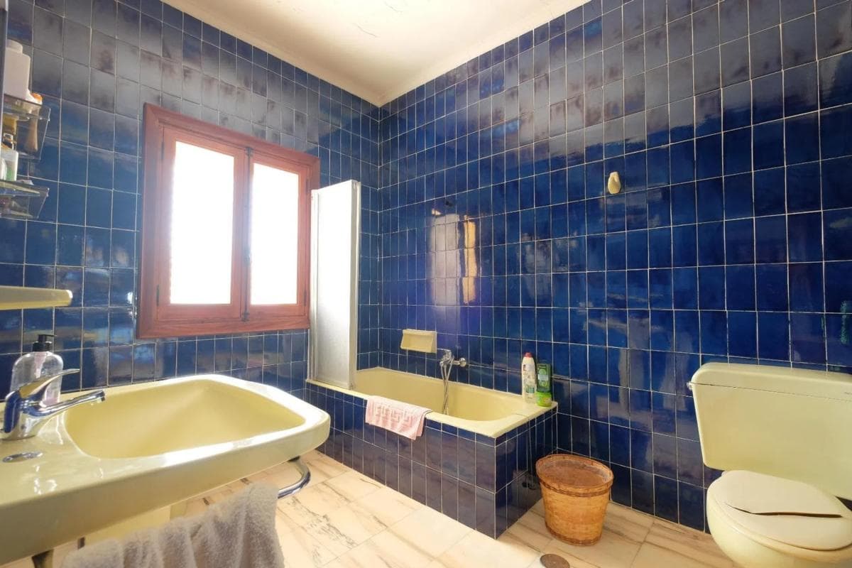 Properties for sale and rent in Spain photo 5