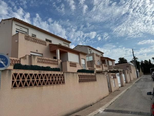 Casa independiente en avenida Poeta Miguel Hernández, 17 thumbnail 1