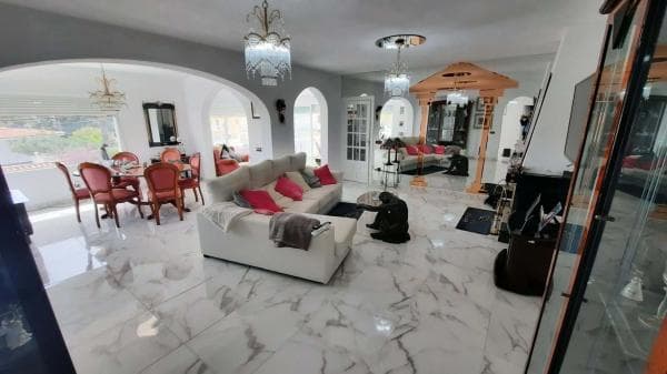 Chalet independiente en venta en Alfaz del Pi Pueblo-Urbanizaciones, Alfaz del Pi
photo 1