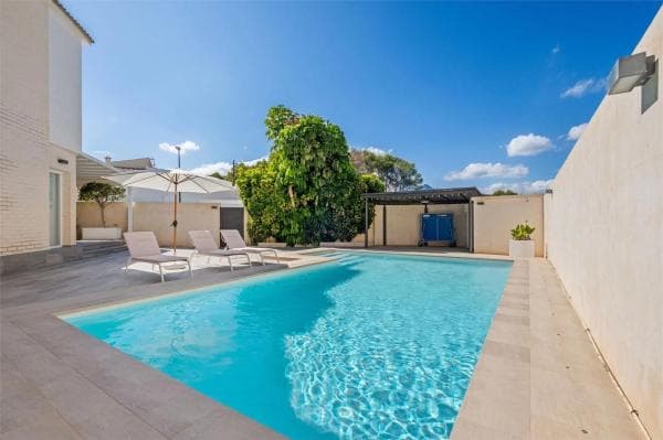 Chalet independiente en venta en Colonia Escandinavia-Cautivador, Alfaz del Pi
thumbnail 1