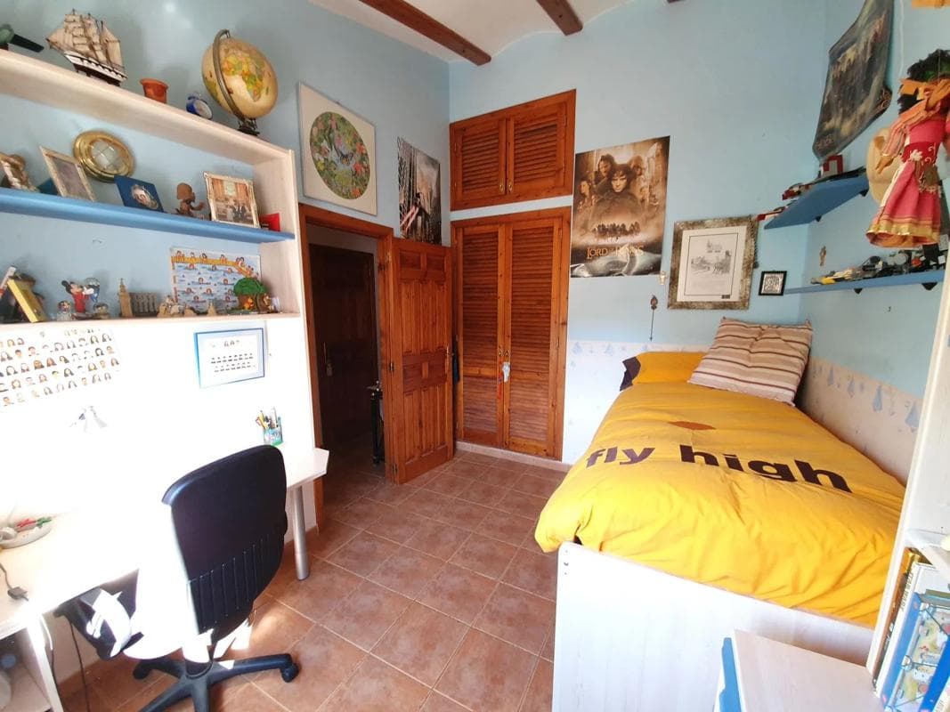 Propiedades en venta y alquiler en España photo 3