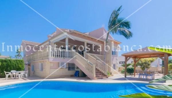 Casa independiente photo 1