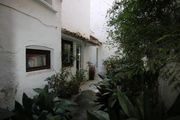 Chalet independiente en venta en Benissa pueblo, Benissa
photo 1