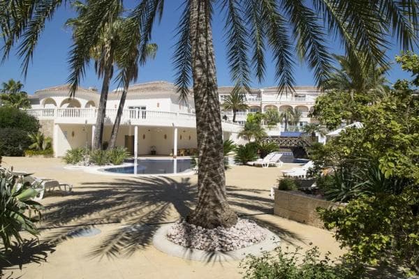 Apartment for sale in La Fustera, Benissa thumbnail 2