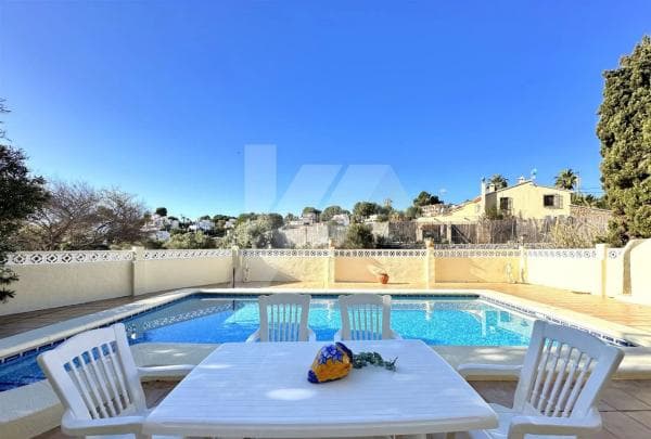 Casa independiente en avenida Baladrar-Baladrar thumbnail 1