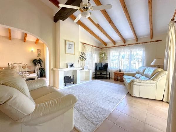 Casa independiente en avenida Baladrar-Baladrar thumbnail 2