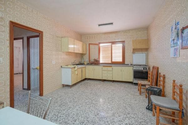 Chalet adosado en calle Fra Humilde Soria photo 1