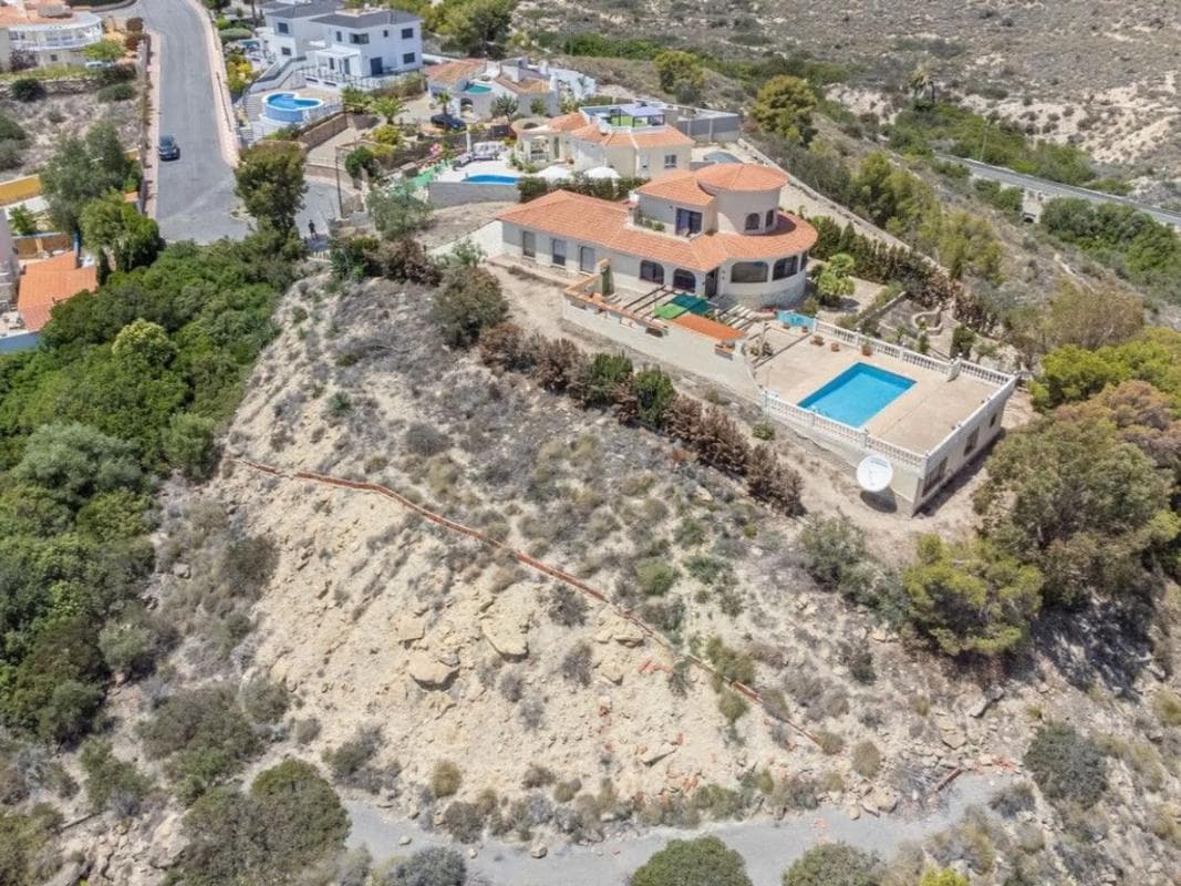 Property photo 4
