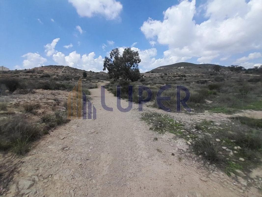 Terreno en venta en San Vicente del Raspeig, Alicante photo 2