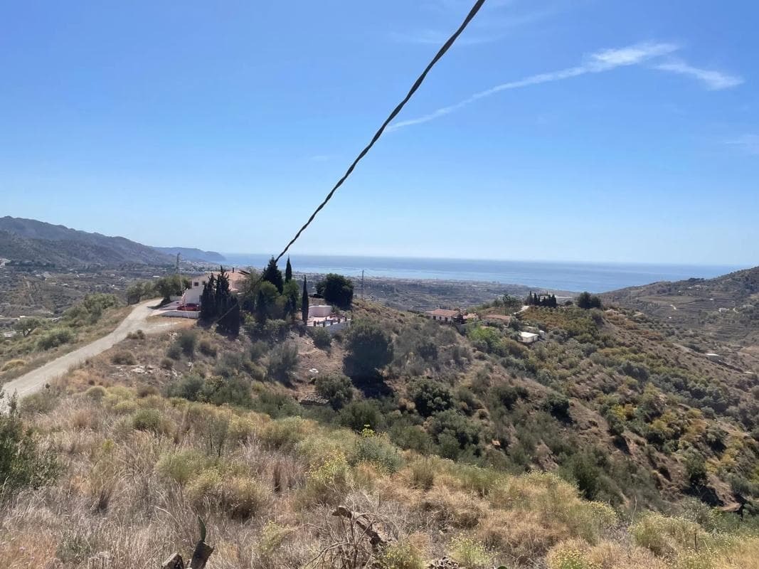Terreno en venta en Torrox, Malaga photo 3