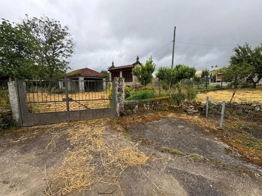 Terreno en venta en Vilamarin, Ourense photo 3