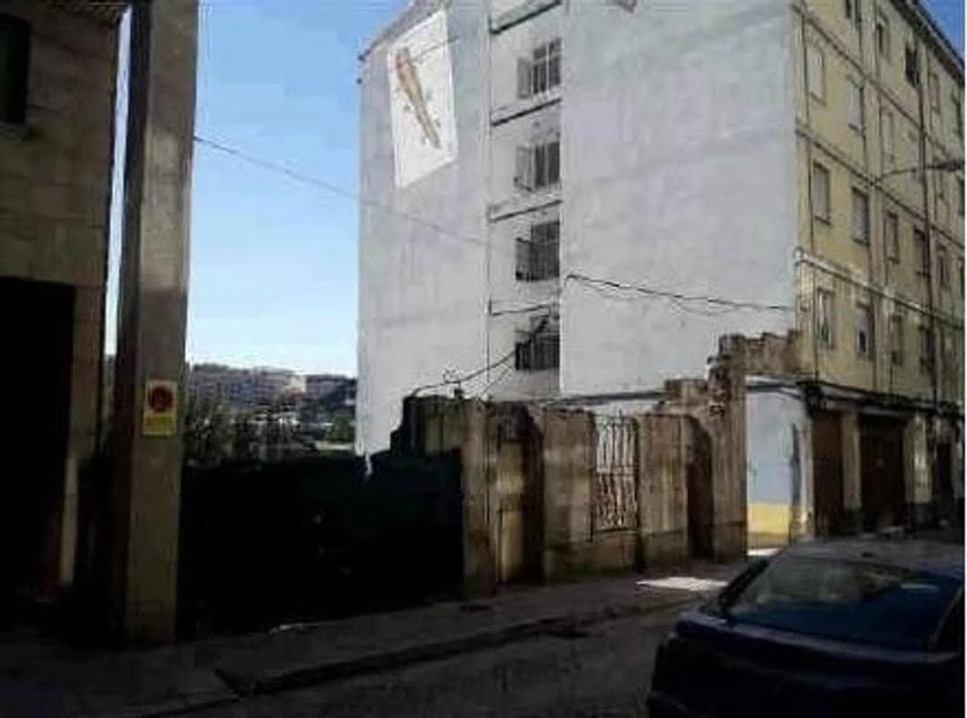 Działka na sprzedaż w Ourense, Ourense photo 3