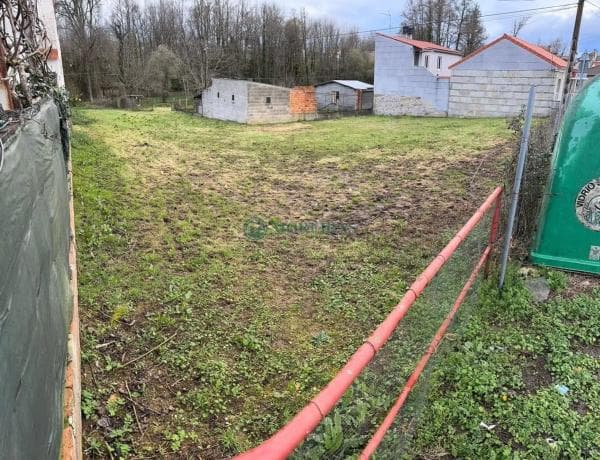 Terreno en San Cibrao das Viñas photo 1