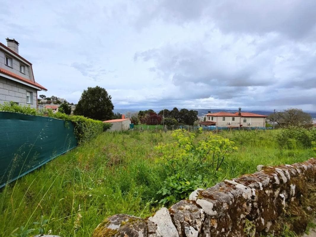 Terreno en venta en Barbadas, Ourense photo 5