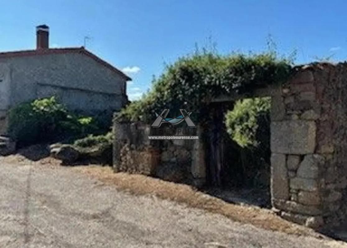Terreno en venta en San Cibrao das Viñas, Ourense photo 5