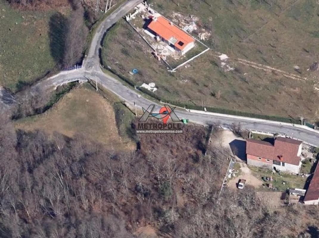 Terreno en venta en Pereiro de Aguiar, Ourense photo 3