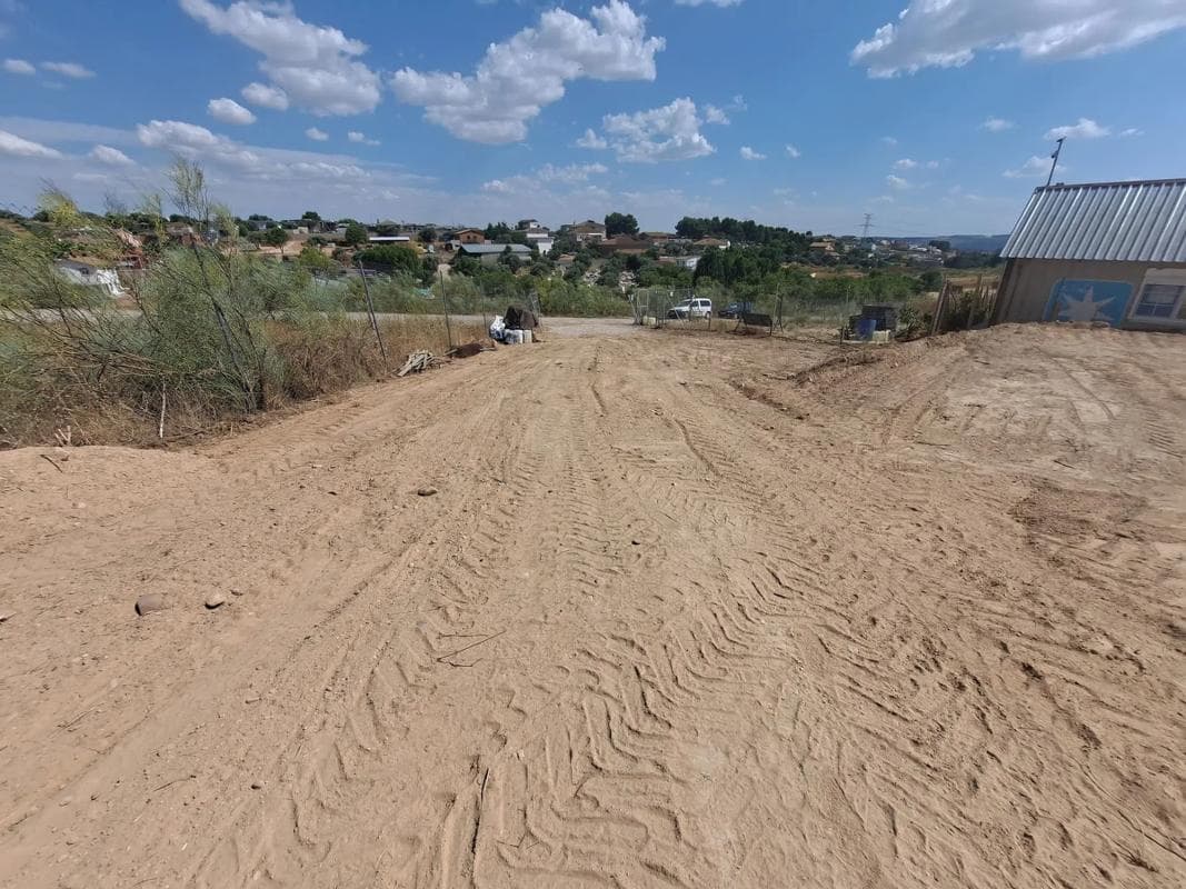 Terreno en venta en Mejorada del Campo, Madrid photo 3