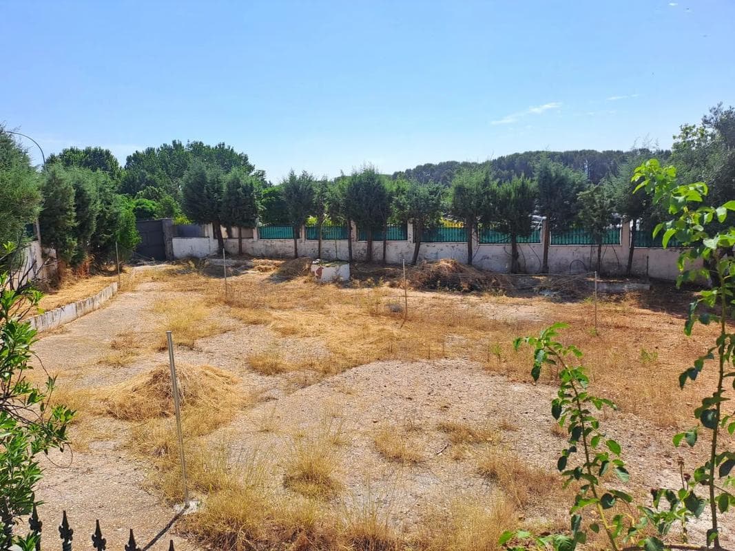 Terreno en venta en Meco, Madrid photo 2