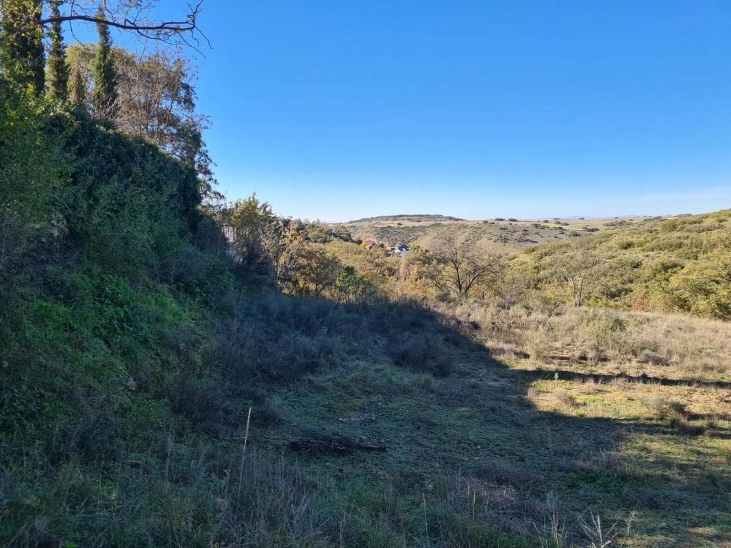 Terreno en venta en Villalbilla, Madrid photo 4