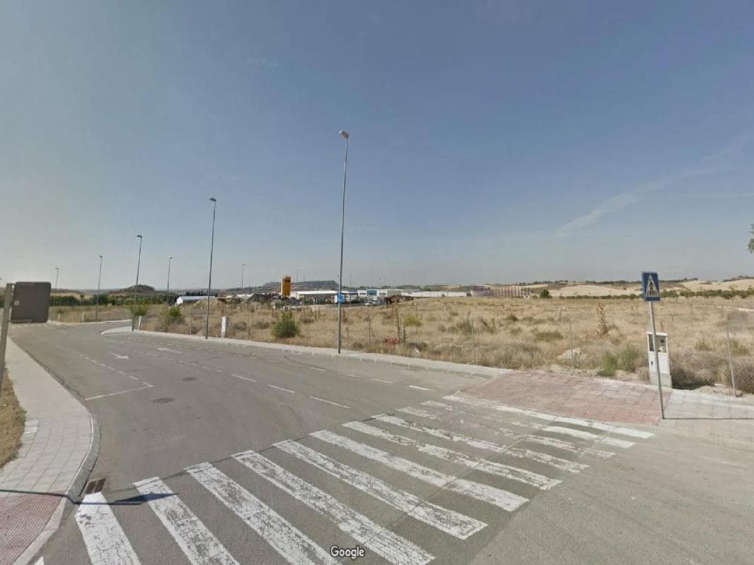 Terreno en venta en Villalbilla, Madrid photo 5