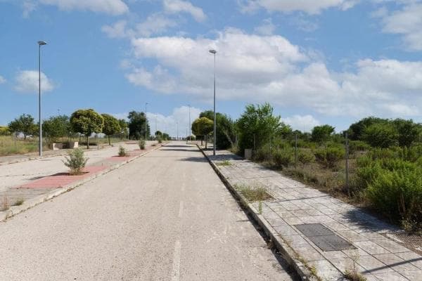 Terreno en avenida de Aragón, 402 thumbnail 1