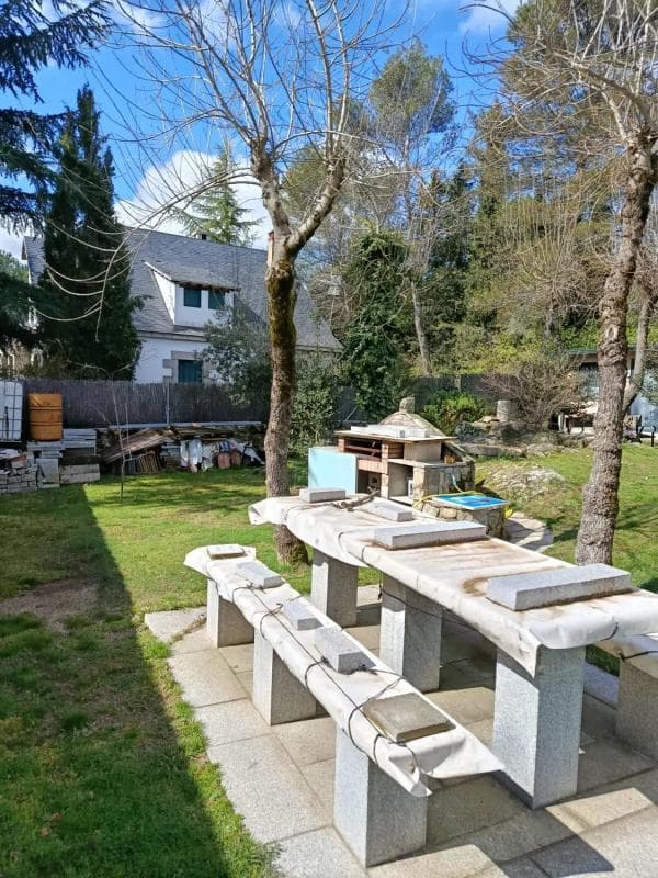 Terreno en venta en Cercedilla, Madrid photo 4